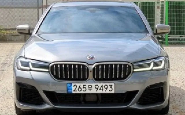 인천중고차매입사이트 5시리즈 (G30) M550i xDrive 매물 사진 10 - 2022/12 47,490km